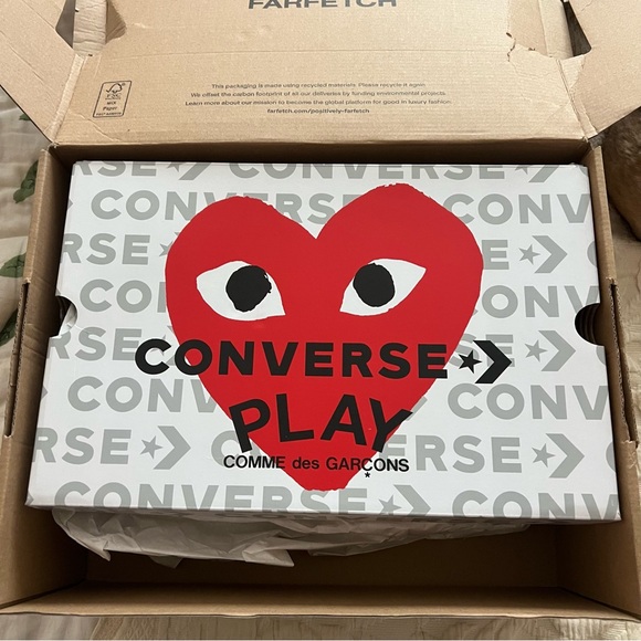 Converse x Comme des Garçons Play White Sneakers - Picture 8 of 8